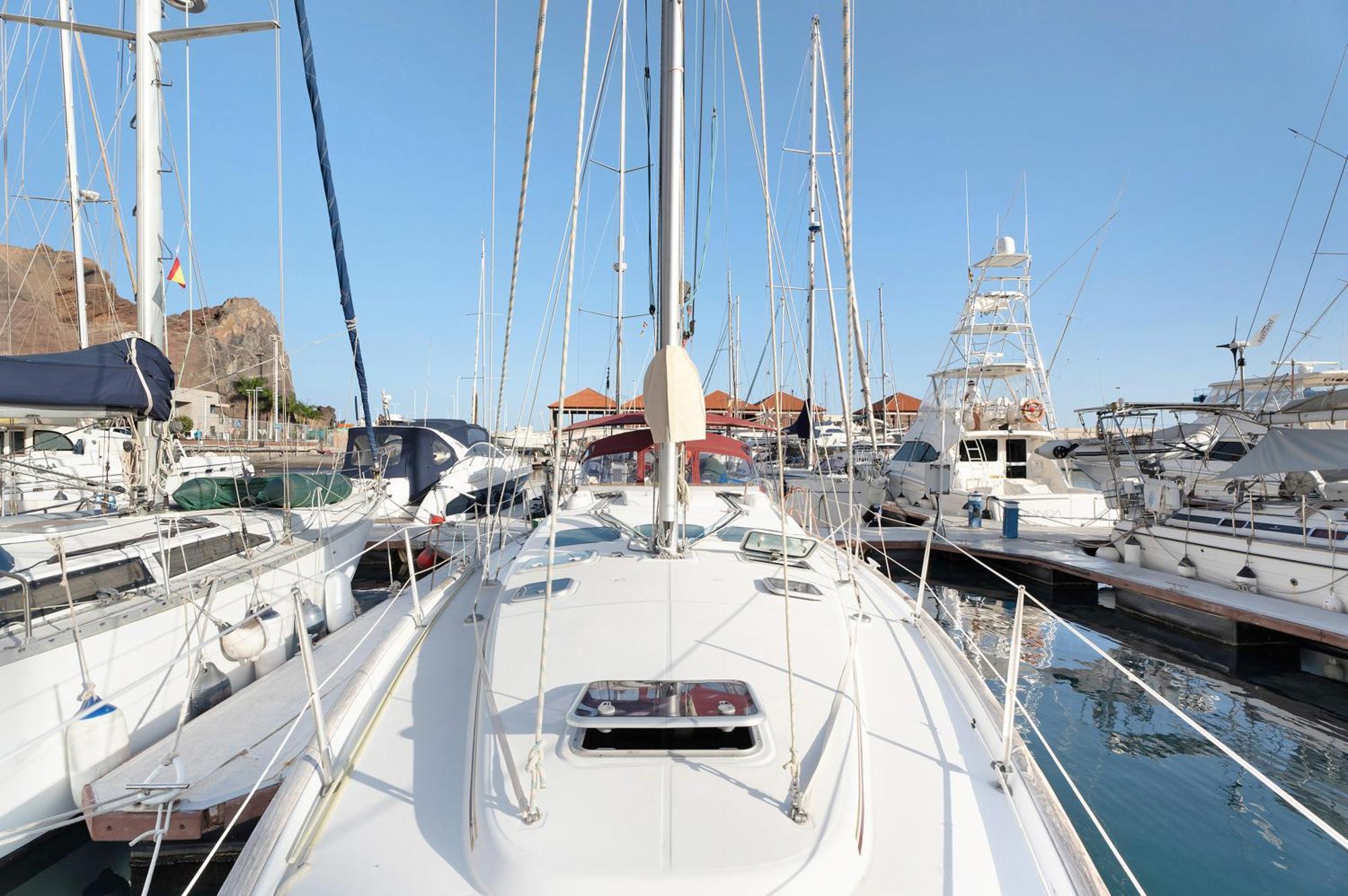 Pato Lucas Sail Boat Hotel San Sebastian De La Gomera Exterior photo